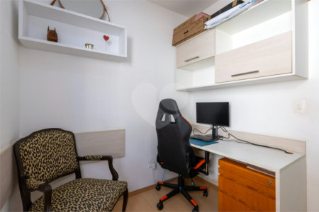 Sobrado à venda com 3 quartos, sendo 1 suíte, em Vila Morse, São Paulo, SP