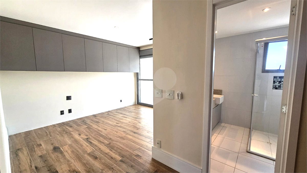 Apartamento à venda ou para alugar com 3 suítes em Chácara Santo Antônio, São Paulo, SP