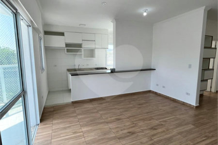Apartamento à venda com 3 quartos, sendo 1 suíte, em Jardim Villaça, São Roque, SP