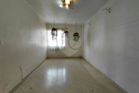 Apartamento à venda com 2 quartos em Vila Romana, São Paulo, SP