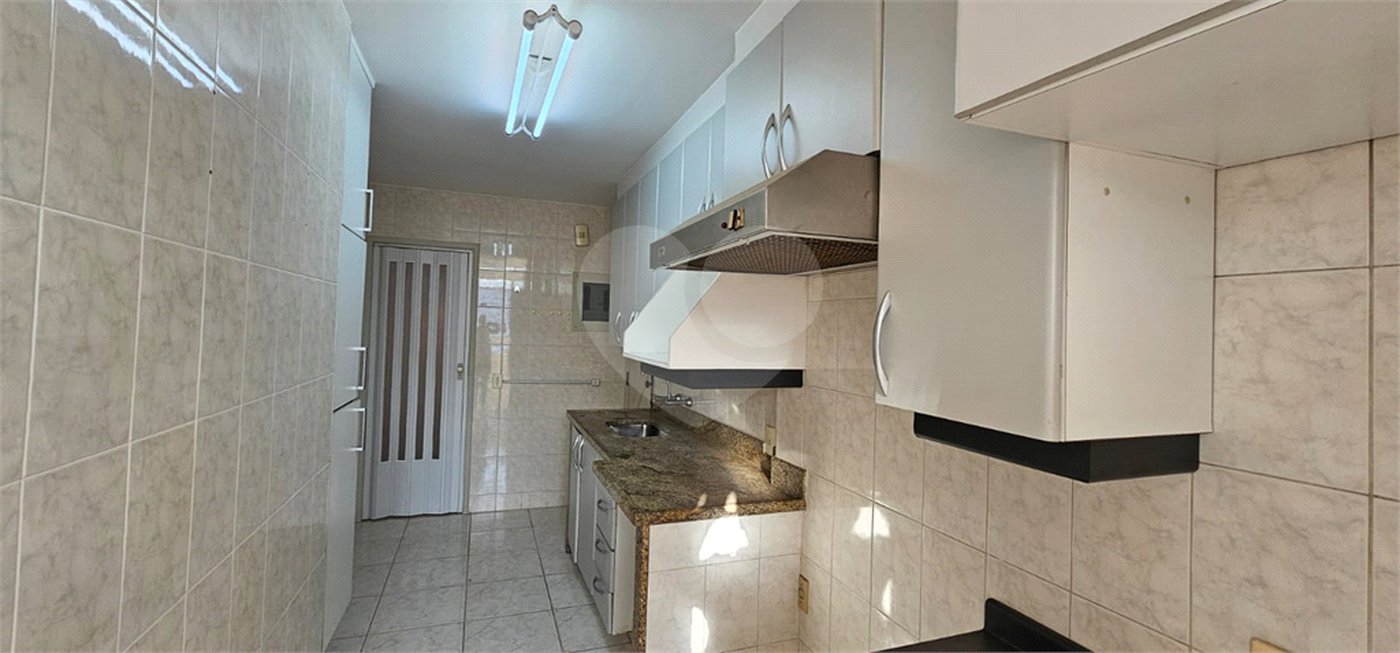 Apartamento à venda com 2 quartos, sendo 1 suíte,  em Tijuca, Rio de Janeiro, RJ