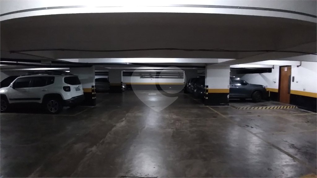 Apartamento à venda com 3 quartos, sendo 1 suíte, em Pinheiros, São Paulo, SP
