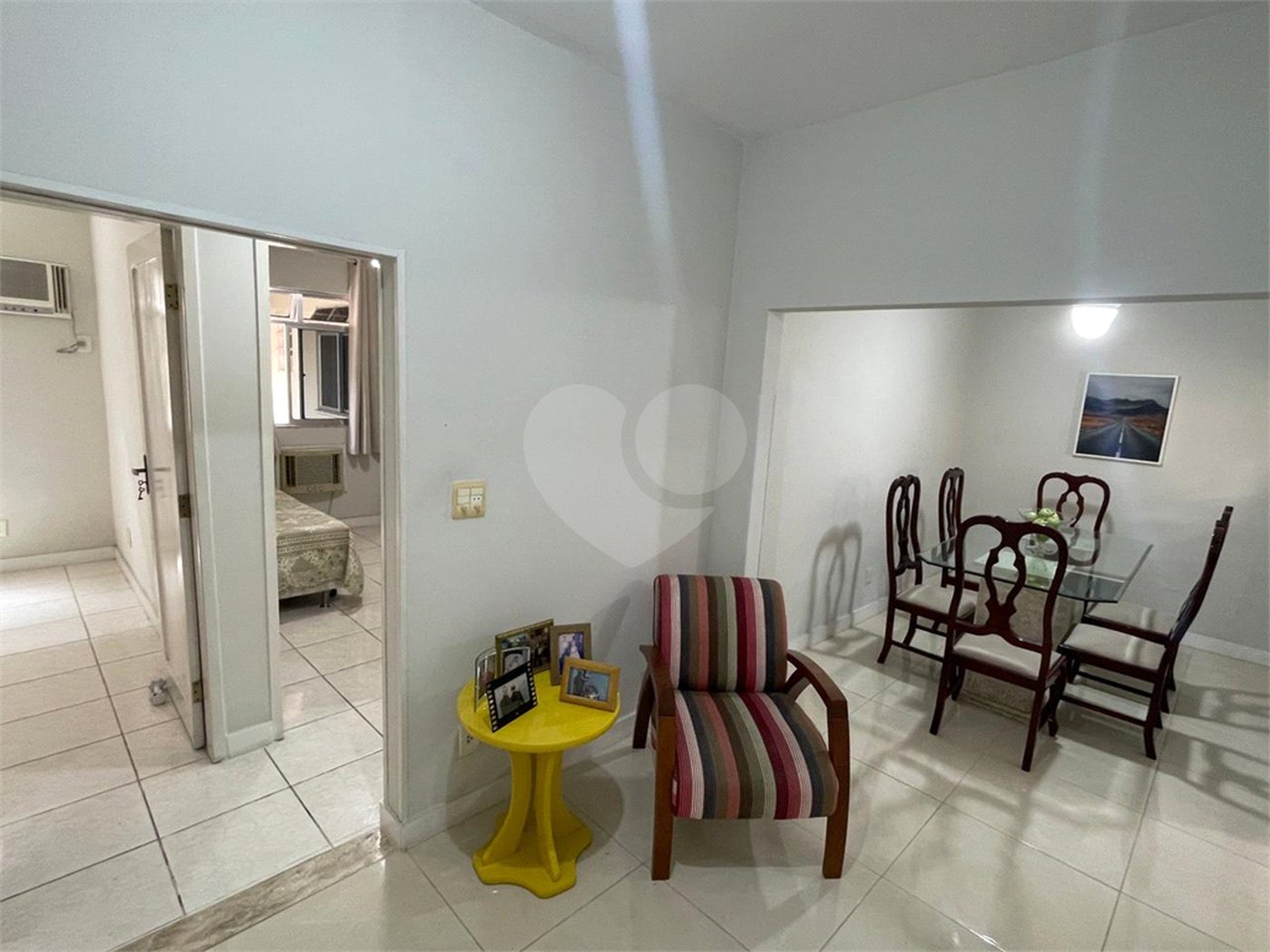 Casa à venda com 5 quartos, sendo 2 suítes, em Campo Grande, Rio de Janeiro, RJ