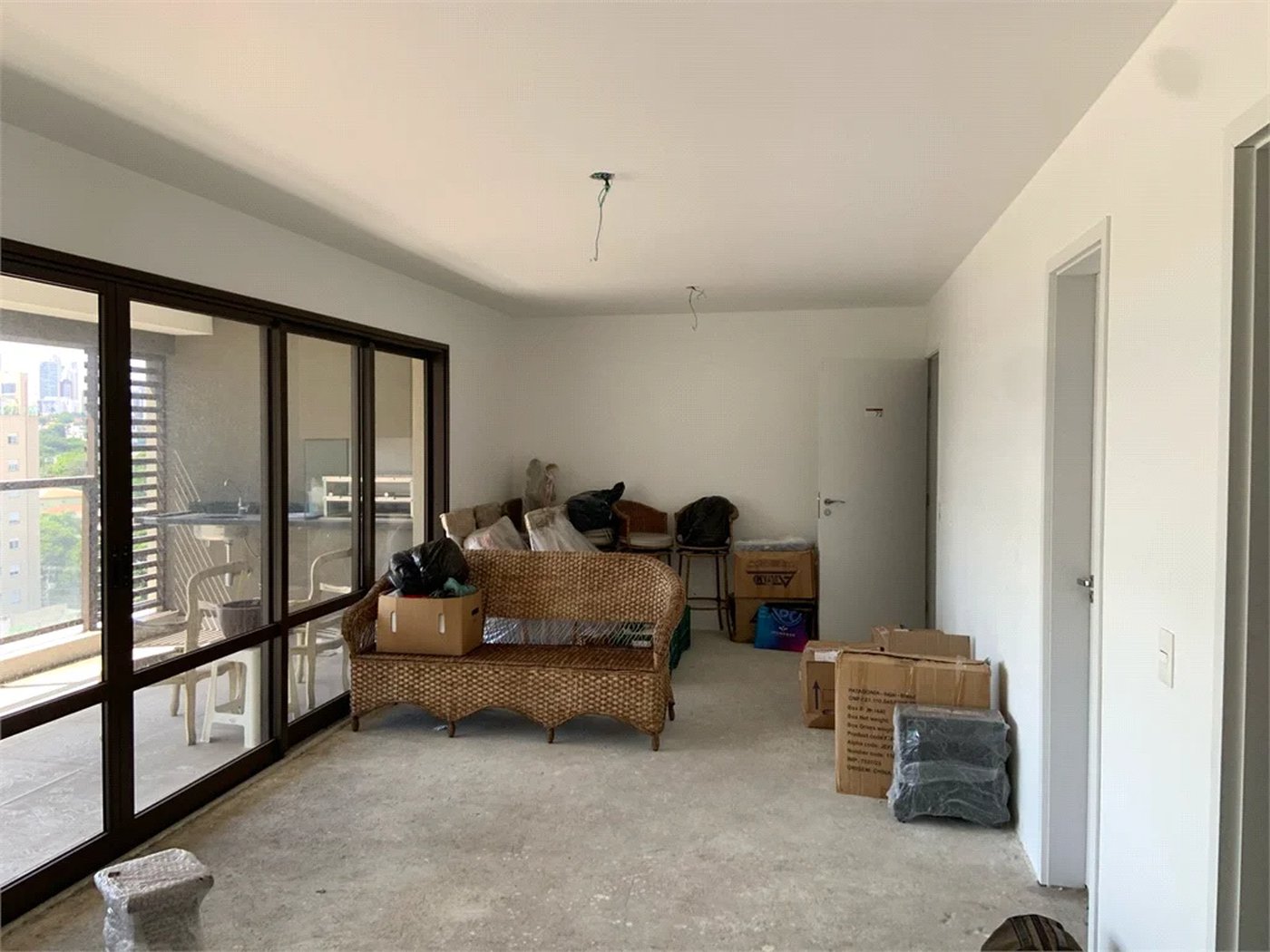 Apartamento à venda com 3 suítes em Bela Aliança, São Paulo, SP
