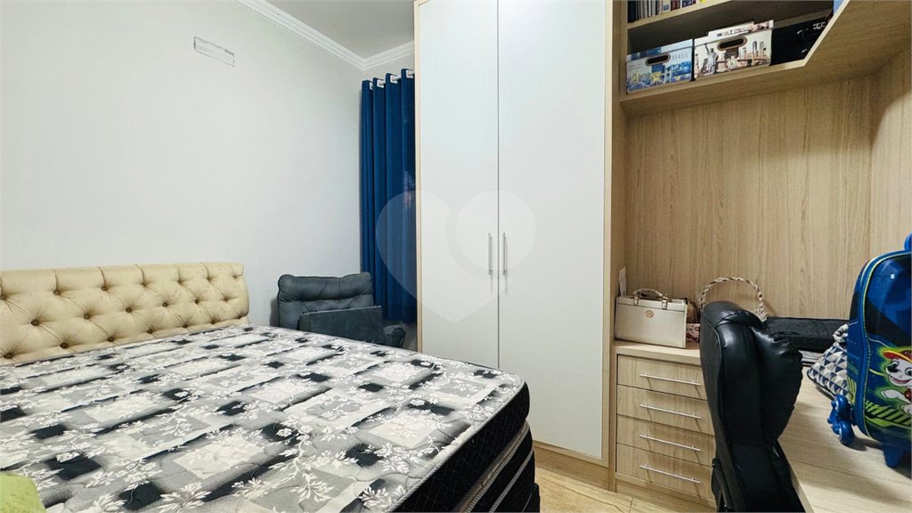 Casa à venda com 3 quartos, sendo 1 suíte, no condomínio Horto Florestal III, Sorocaba - SP