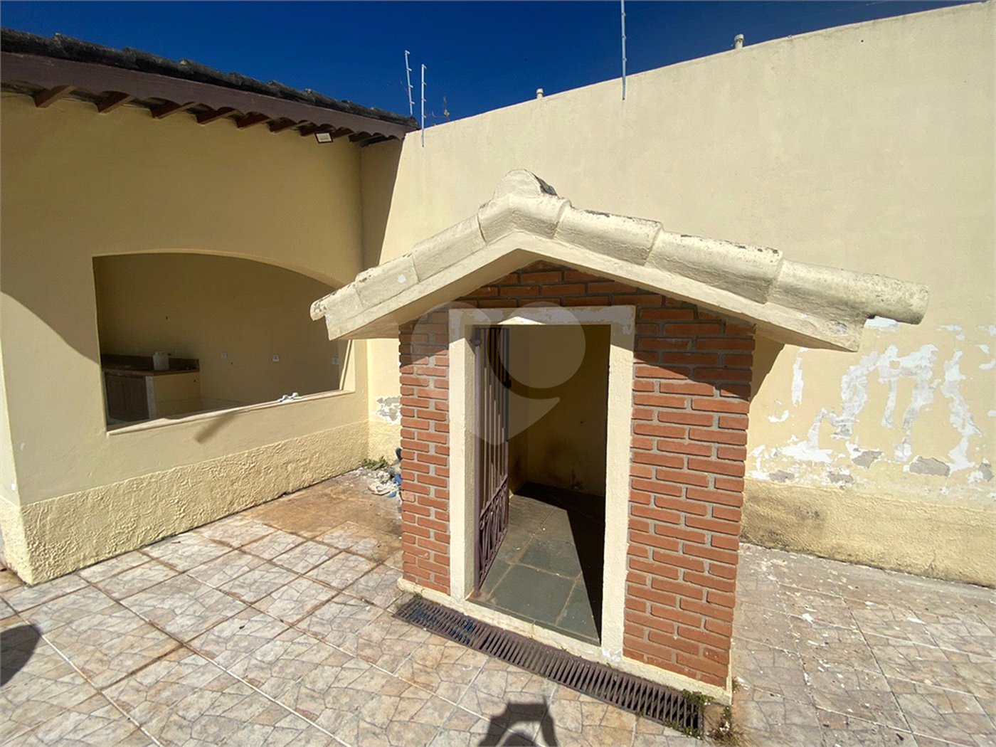 Casa à venda com 4 quartos, sendo 2 suítes,  em Jardim do Lago, Atibaia, SP