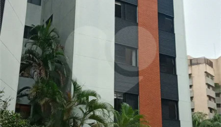 Apartamento à venda ou para alugar com 4 quartos, sendo 2 suítes,  em Vila Sônia, São Paulo, SP