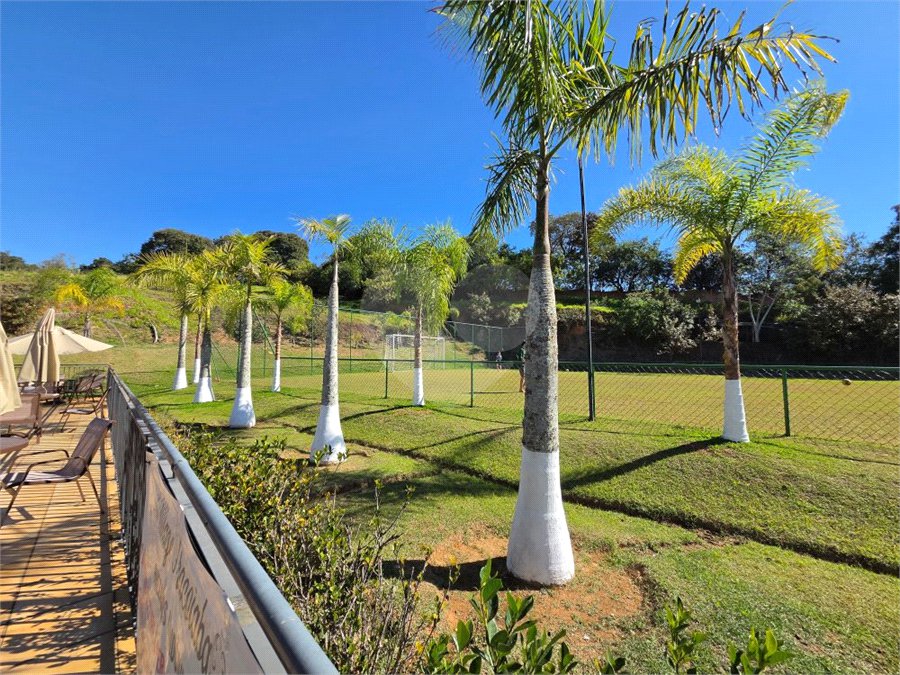 Terreno à venda no condomínio Village Araçoiaba, Araçoiaba da Serra - SP