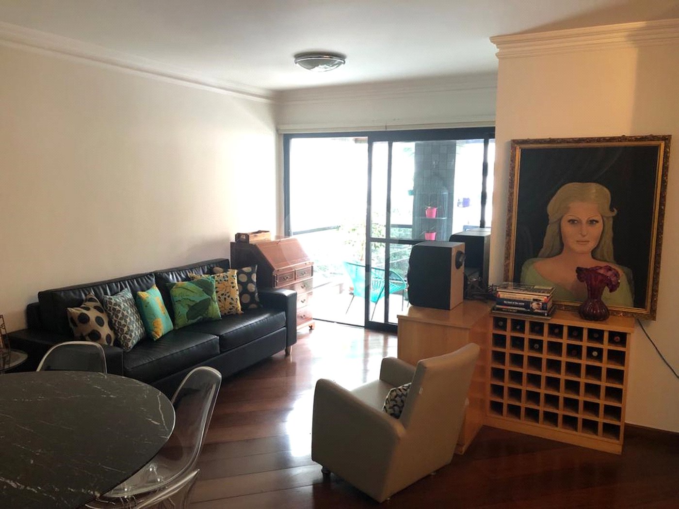 Apartamento à venda com 3 quartos, sendo 2 suítes, em Jardim América, São Paulo, SP