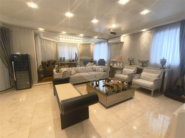 Apartamento à venda com 4 suítes em Santana, São Paulo, SP
