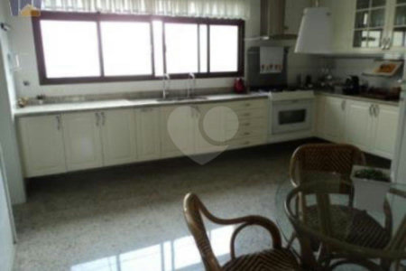 Apartamento à venda com 3 quartos, sendo 2 suítes, em Tatuapé, São Paulo, SP