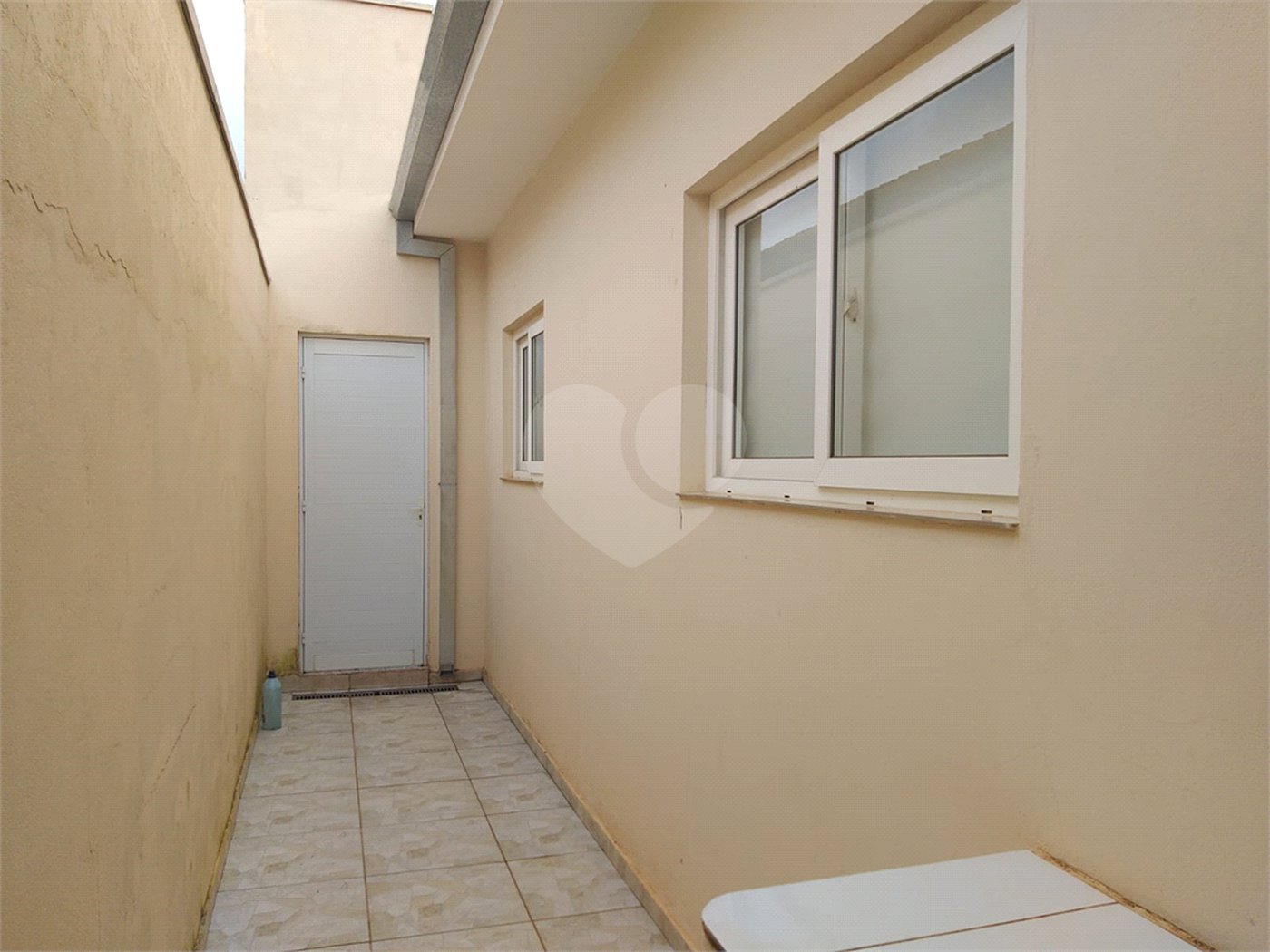 Casa à venda com 3 quartos, sendo 2 suítes, em Jardim das Estações (vila Xavier), Araraquara, SP