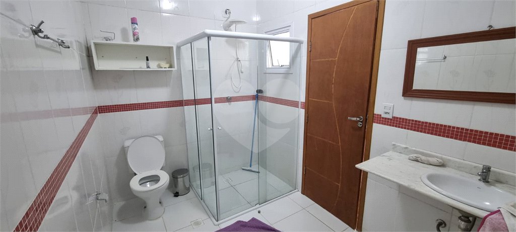 Casa à venda com 4 quartos, sendo 2 suítes,  no condomínio Sausalito, Mairiporã - SP