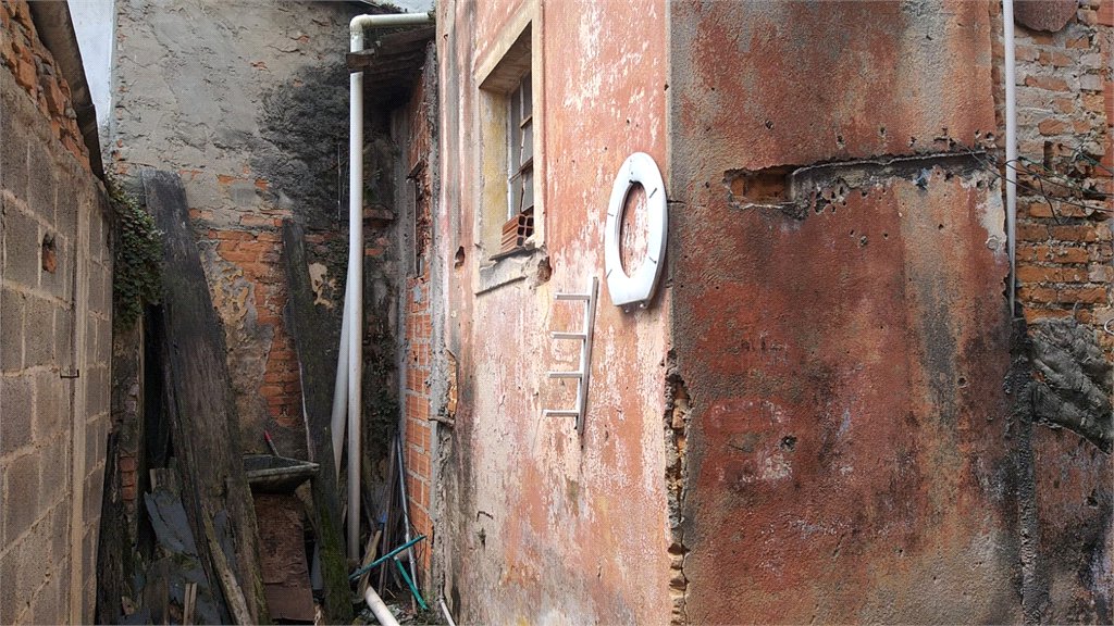 Terreno à venda com 4 quartos, sendo 1 suíte, em Parada Inglesa, São Paulo, SP