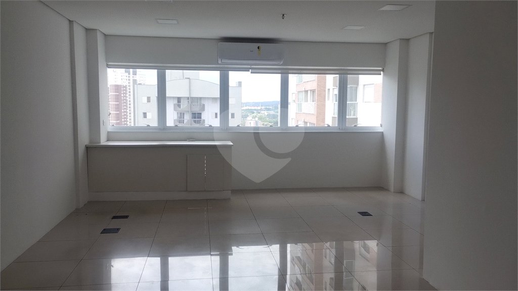 Sala à venda em Jardim Armênia, Mogi das Cruzes, SP