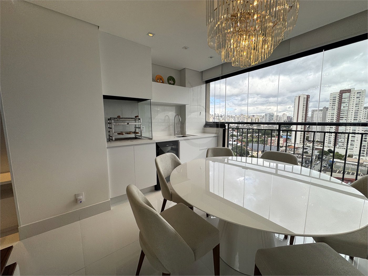 Apartamento à venda com 2 quartos, sendo 1 suíte, em Barra Funda, São Paulo, SP