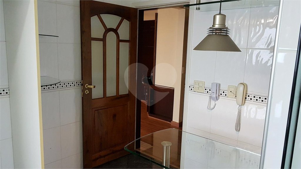 Apartamento à venda com 3 quartos, sendo 1 suíte, em Alto da Lapa, São Paulo, SP