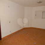 Casa à venda com 3 quartos, sendo 1 suíte, no condomínio Alpes de Vinhedo, Vinhedo - SP