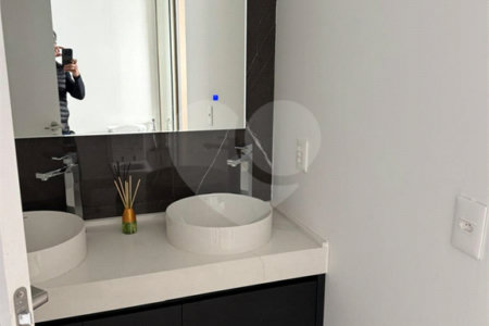 Apartamento à venda com 2 suítes em Jardim Morumbi, São Paulo, SP
