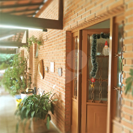 Casa à venda com 3 quartos, sendo 1 suíte, no condomínio Acmti - Colinas do Mosteiro, Terras de Itaici e Recanto dos Pássaros, Indaiatuba - SP