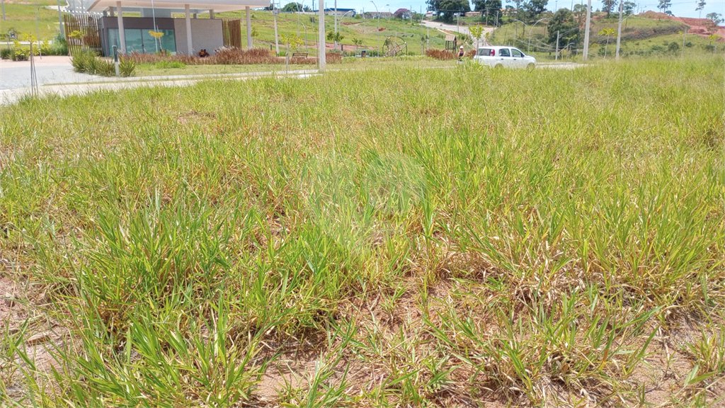Terreno à venda no condomínio Residencial Reserva Bellano, Itatiba - SP