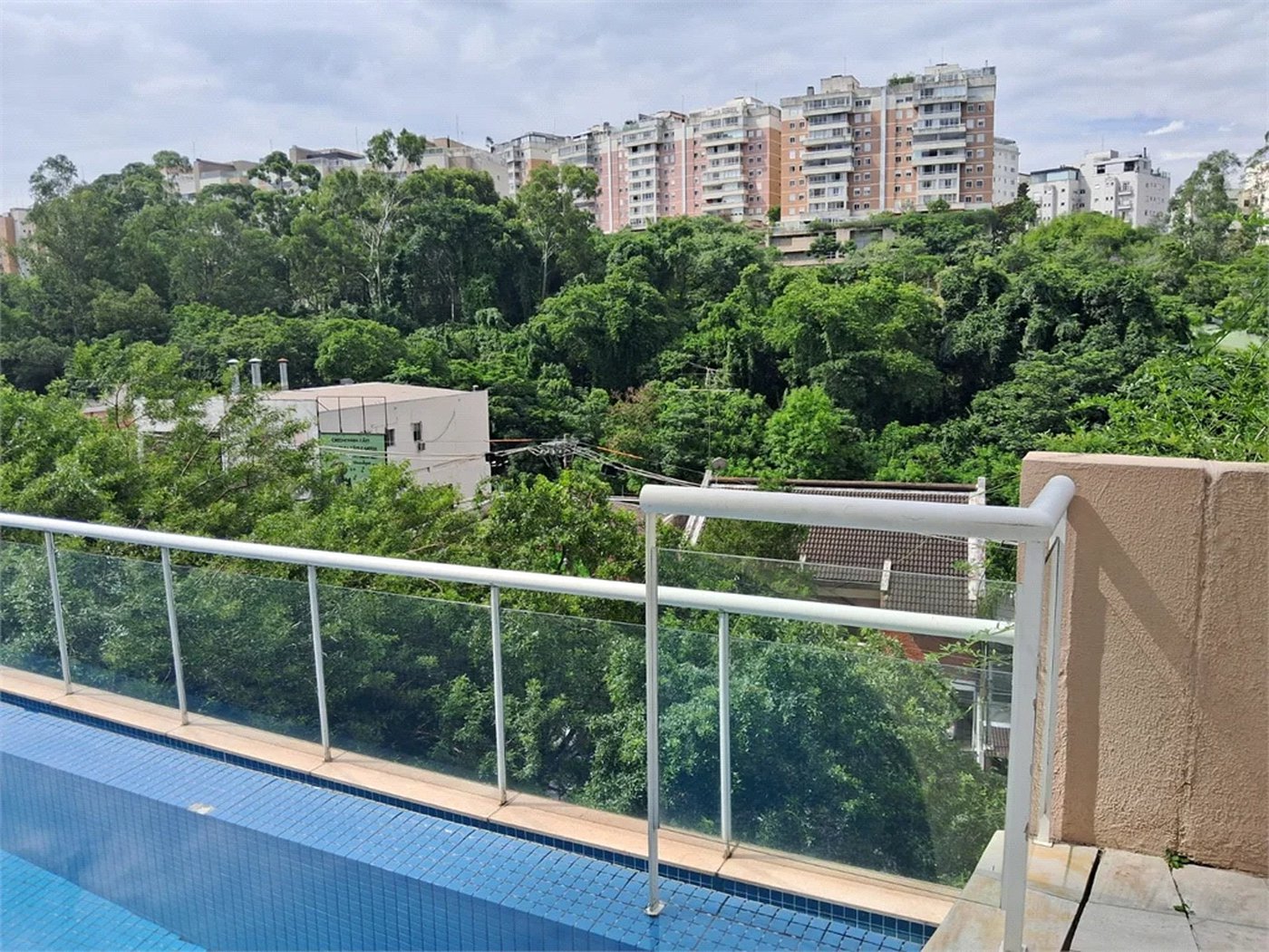Apartamento à venda com 3 suítes em Paraíso do Morumbi, São Paulo, SP