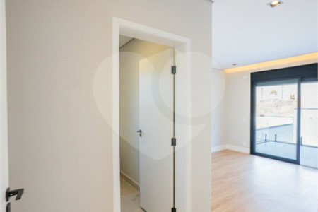 Casa à venda com 3 suítes em Condomínio Residencial Euroville II, Bragança Paulista, SP