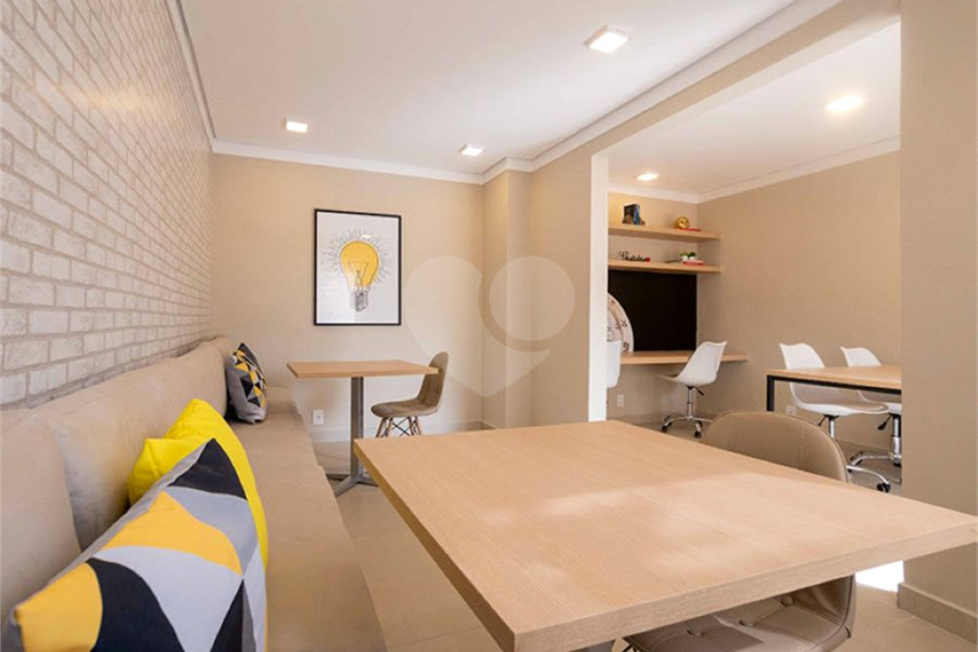 Apartamento à venda com 2 quartos em Cidade Tiradentes, São Paulo, SP