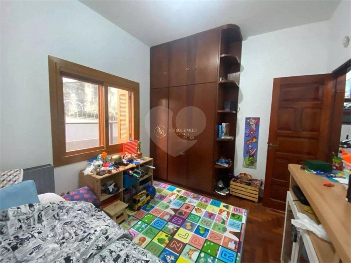 Sobrado à venda com 3 quartos, sendo 1 suíte, em Adalgisa, Osasco, SP