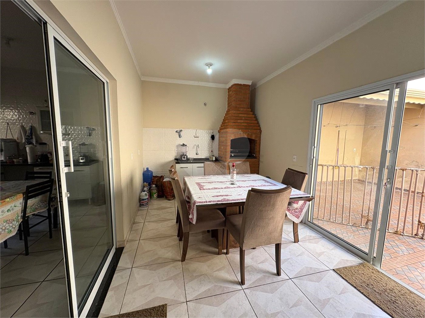 Casa à venda com 4 suítes em Vila Carvalho, Sorocaba, SP