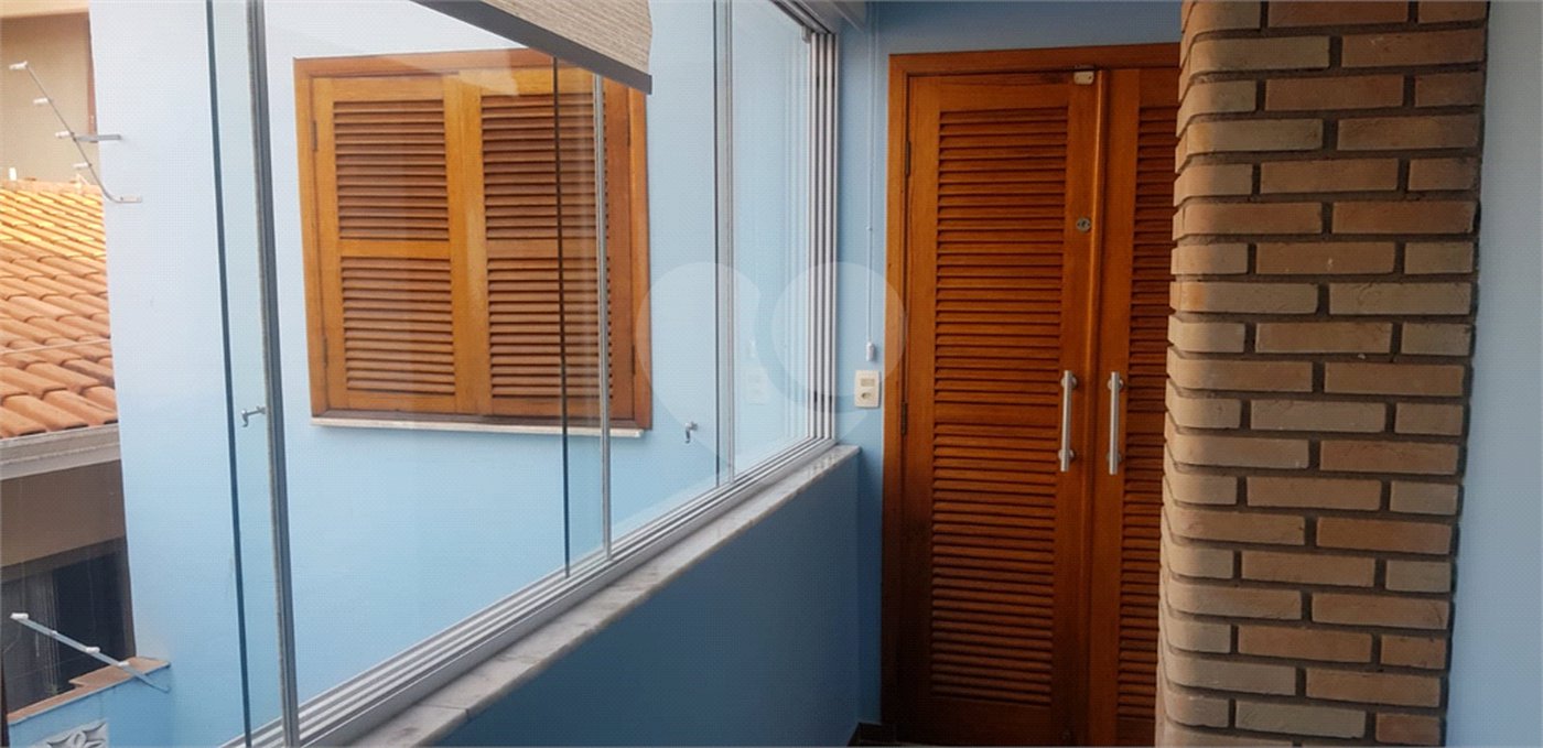 Sobrado à venda com 4 quartos, sendo 2 suítes, em Vila Hamburguesa, São Paulo, SP