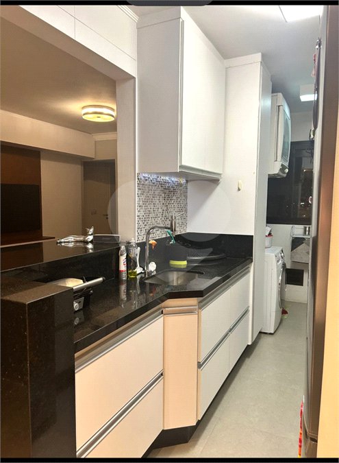 Apartamento à venda com 3 quartos, sendo 1 suíte, em Jardim Luanda, São Paulo, SP