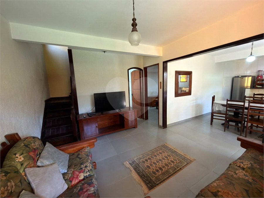 Casa à venda com 7 quartos em Peró, Cabo Frio, RJ