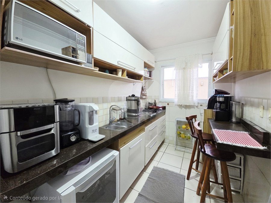 Apartamento à venda com 3 quartos, sendo 1 suíte,  em Jardim Guadalajara, Sorocaba, SP