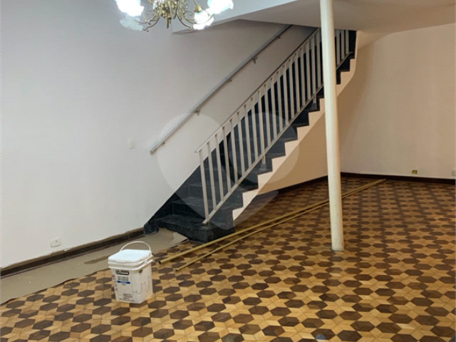 Sobrado à venda com 3 quartos, sendo 1 suíte,  em Santana, São Paulo, SP