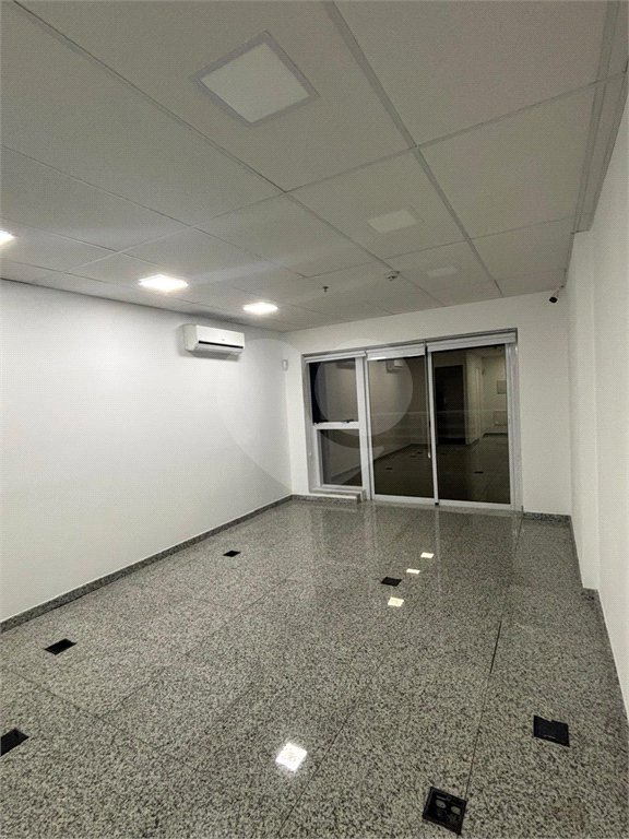 Sala para alugar em Liberdade, São Paulo, SP