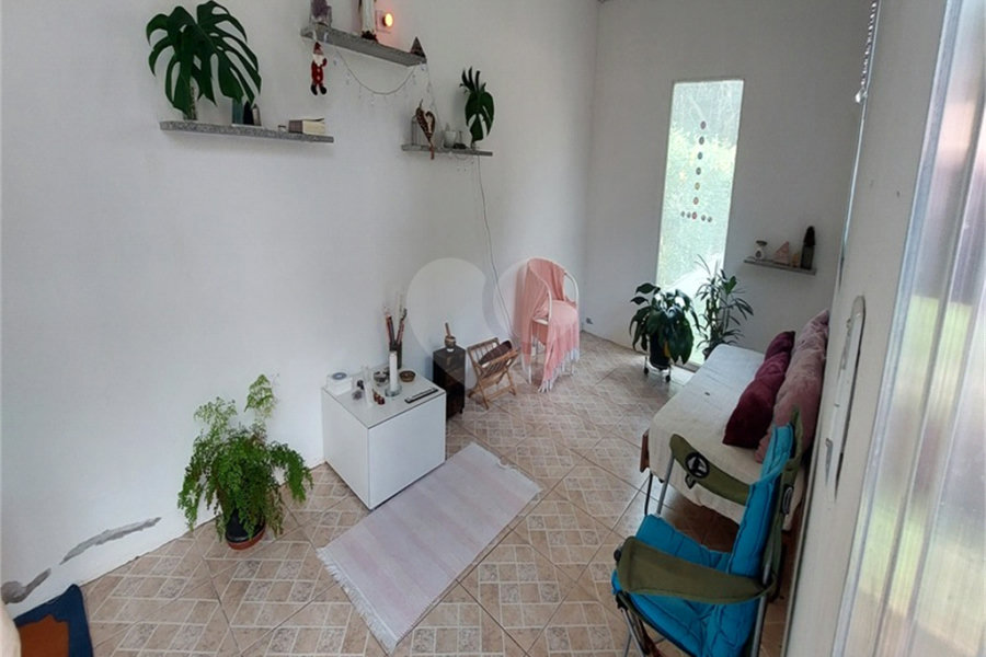 Casa à venda com 3 quartos, sendo 1 suíte, em Pirucaia, Mairiporã, SP
