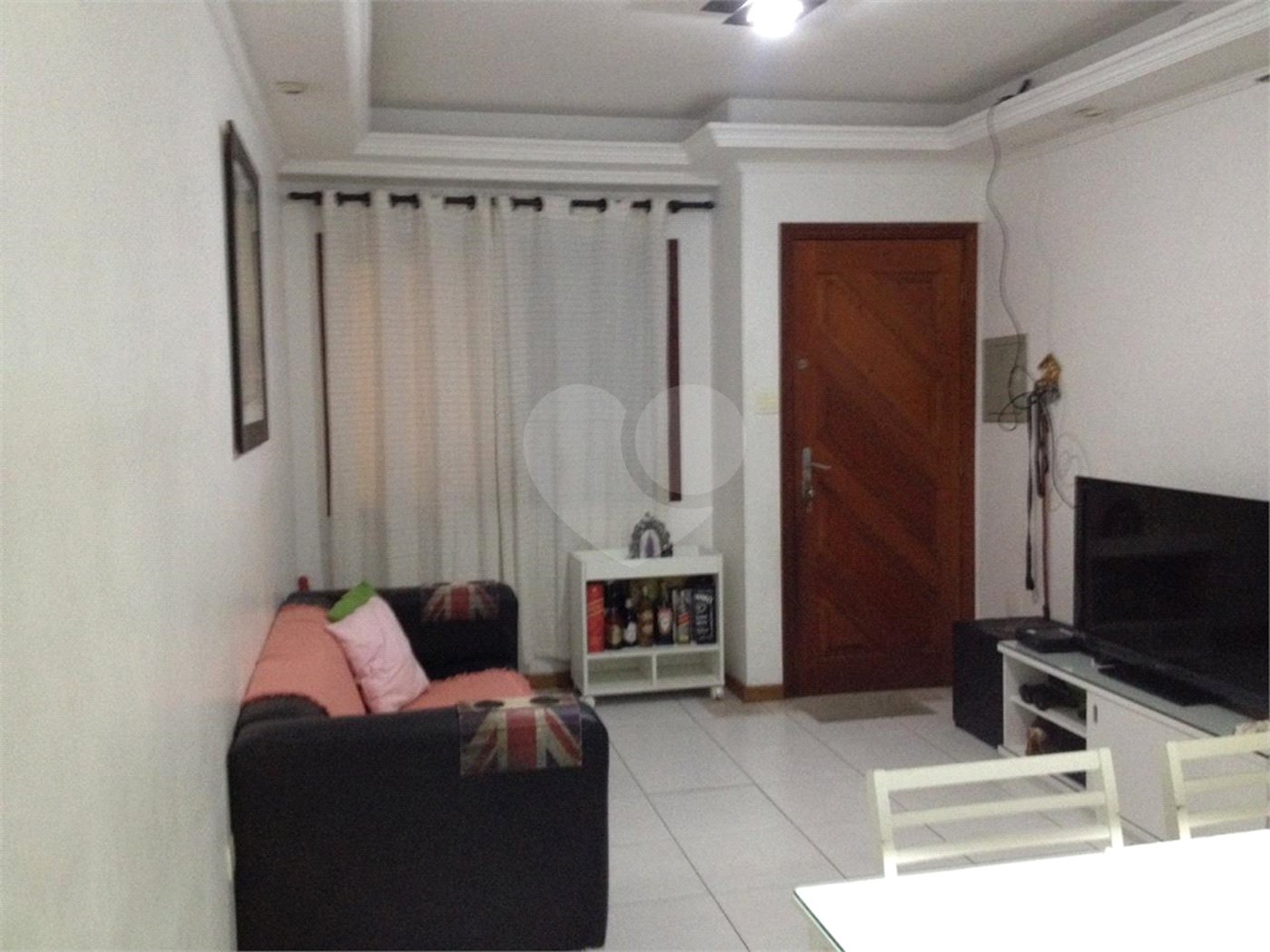Casa à venda com 3 quartos, sendo 1 suíte, no condomínio Barbará Ii, São Paulo - SP