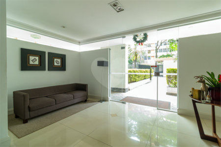 Apartamento à venda com 3 quartos, sendo 1 suíte, em Jardim Paulista, São Paulo, SP