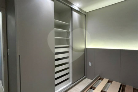 Apartamento à venda com 3 quartos, sendo 1 suíte, em Jardim Sontag, Salto, SP