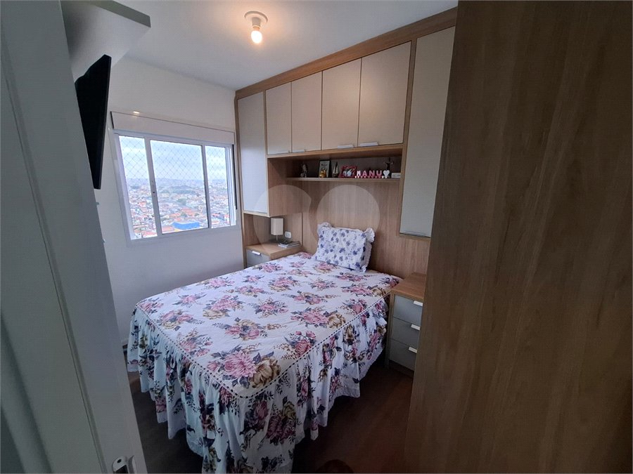Apartamento à venda com 2 quartos em Vila Carmosina, São Paulo, SP