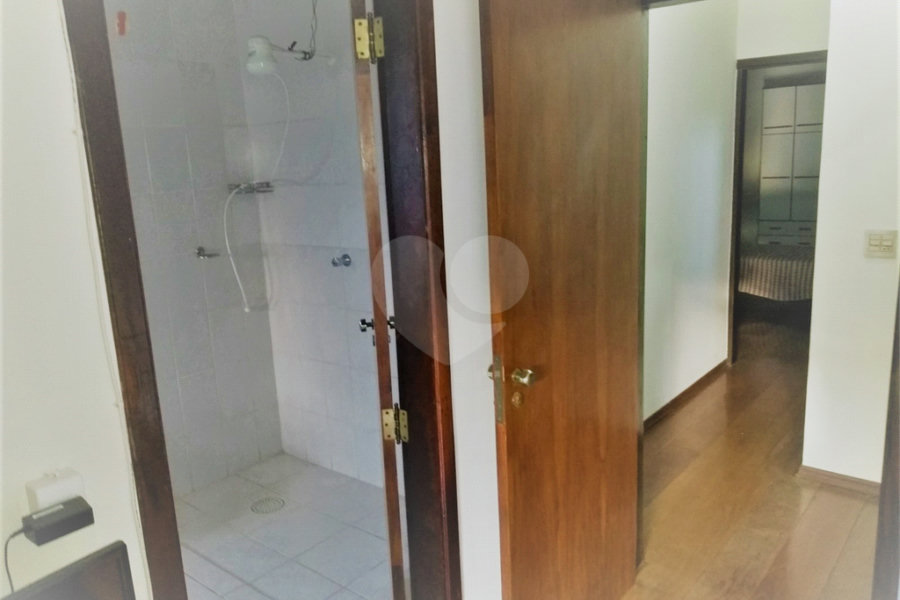 Sobrado à venda com 3 suítes em Tremembé, São Paulo, SP