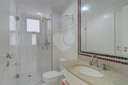 Apartamento à venda com 4 quartos, sendo 3 suítes, em Alto da Boa Vista, São Paulo, SP