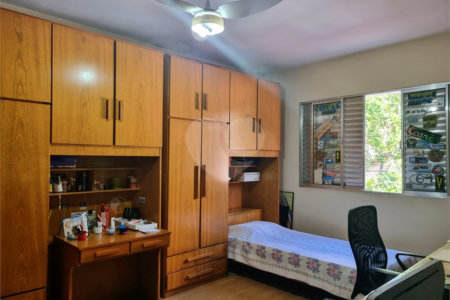 Casa de Vila à venda com 3 suítes em Jardim Prudência, São Paulo, SP
