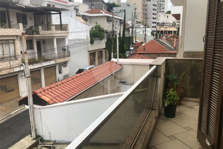Sobrado à venda com 4 quartos, sendo 1 suíte, em Santana, São Paulo, SP