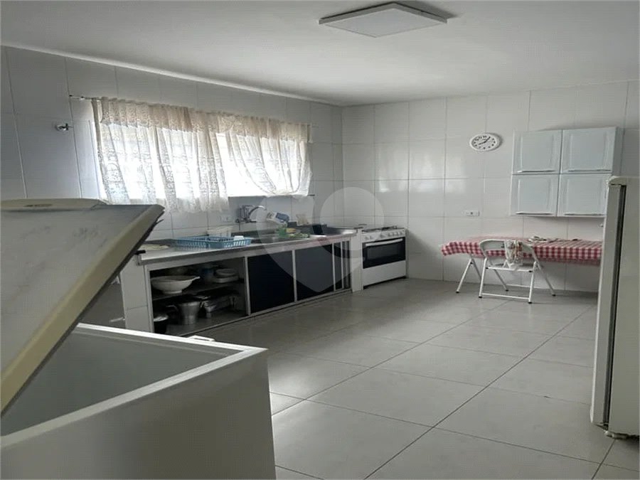 Sítio à venda com 5 quartos, sendo 2 suítes,  em Marmeleiro, São Roque, SP