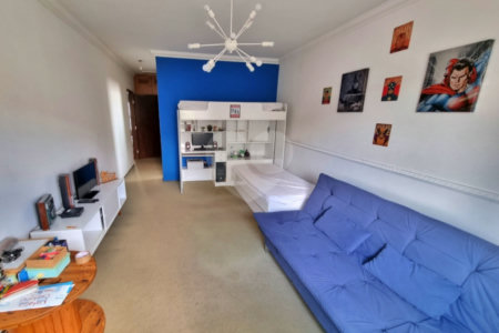 Sobrado com 300m² , 3 dormitórios , sendo 2 suítes , 4 vagas , à venda no Jabaquara.