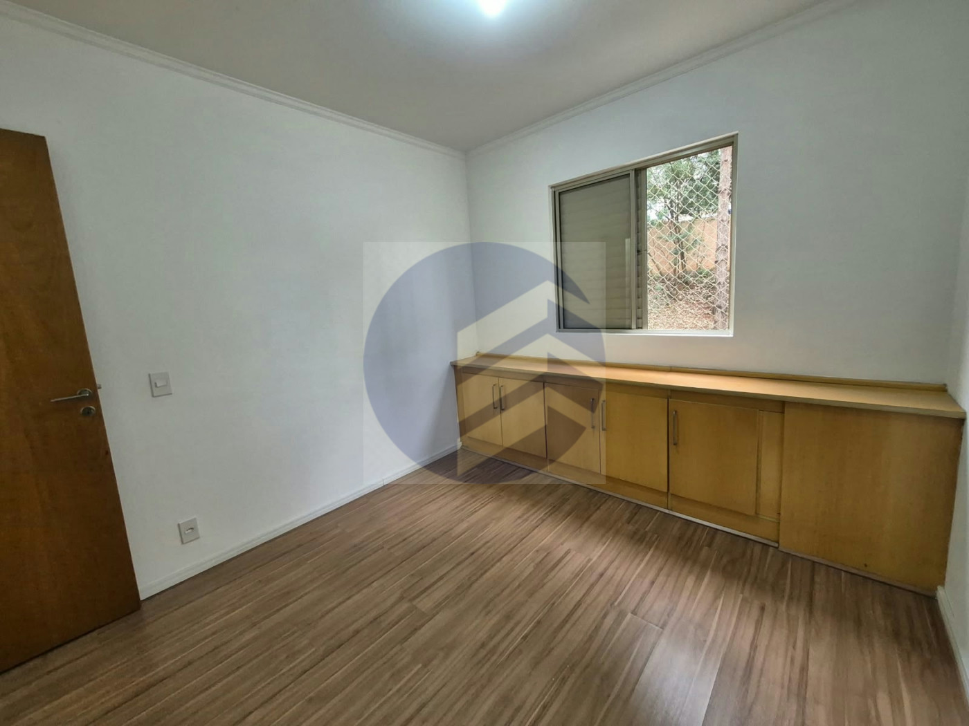 Apartamento à venda com 3 quartos, 1 banheiro e 1 vaga próximo à USP