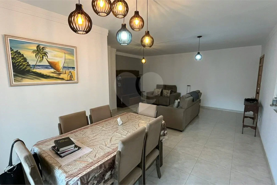 Apartamento à venda com 3 quartos, sendo 1 suíte, no Centro, Poços de Caldas - MG