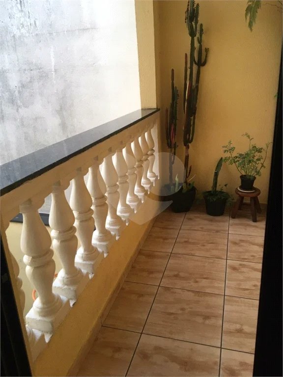 Casa com 112m² , 2 dormitórios , sendo 2 suítes , à venda no bairro da Penha.